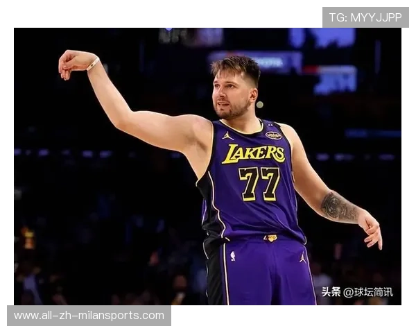 东契奇后撤步三分再度压哨命中：一场关于信任与坚持的软文